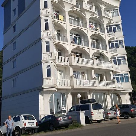 Kvariati Apartment Ngoại thất bức ảnh