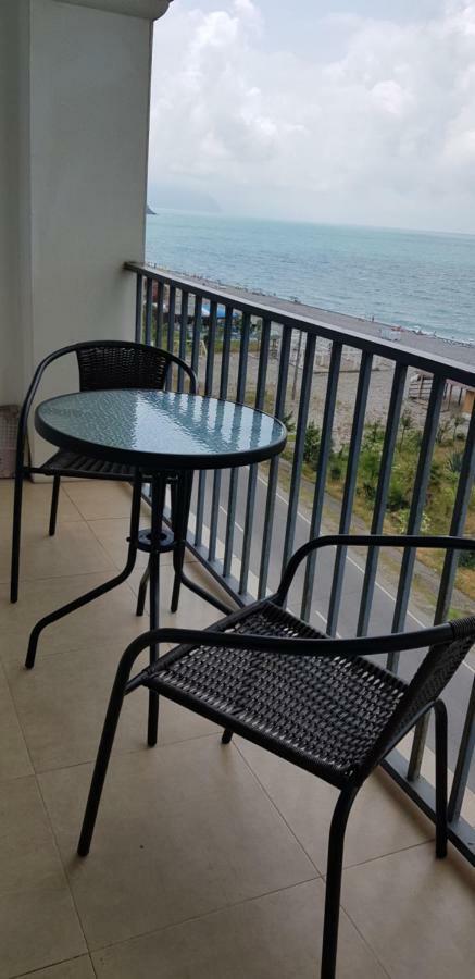 Kvariati Apartment Ngoại thất bức ảnh